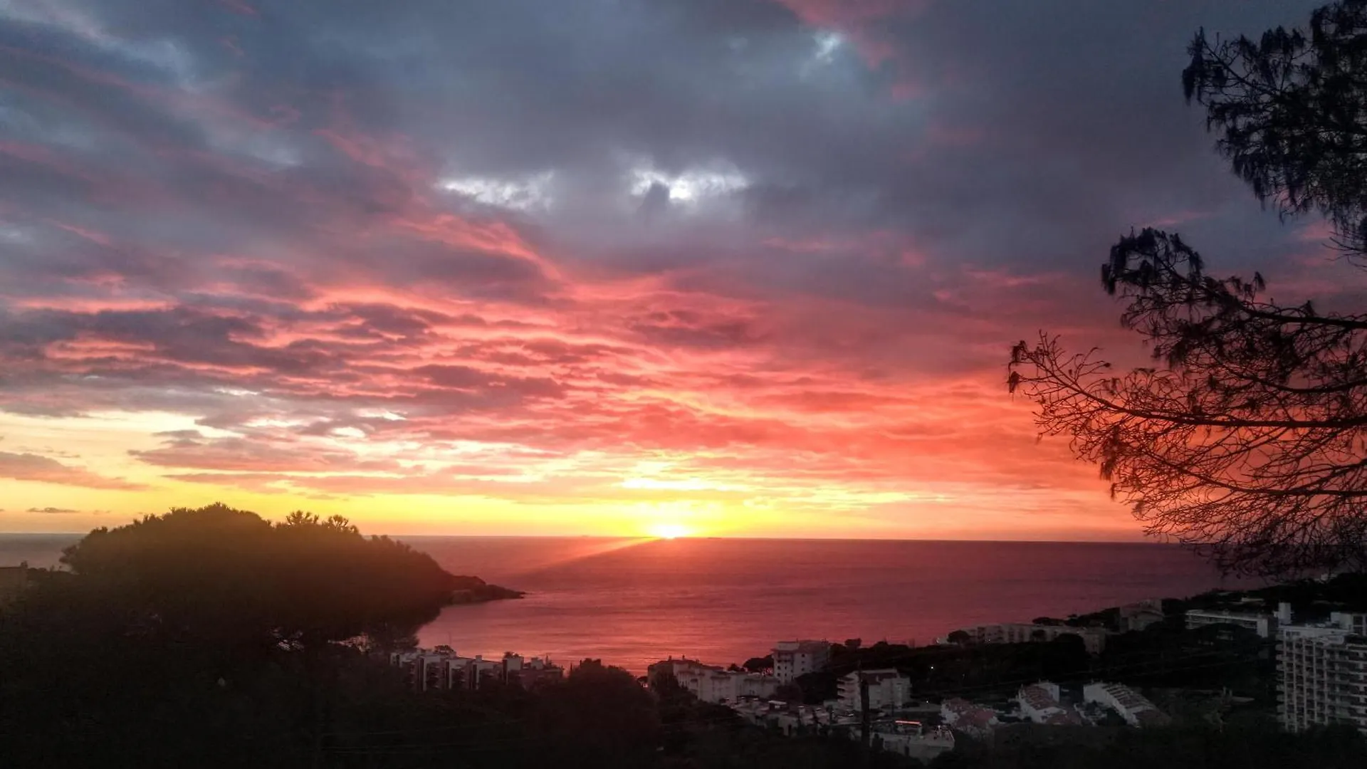 Private Villa In Sant Feliu De Guixols Costa Brava Pool Overlooking Bay